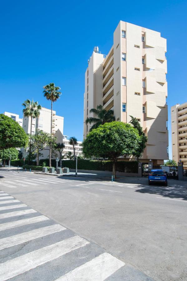 Cibeles...Estudio En El Paseo Maritimo....Wifi Marbella Kültér fotó