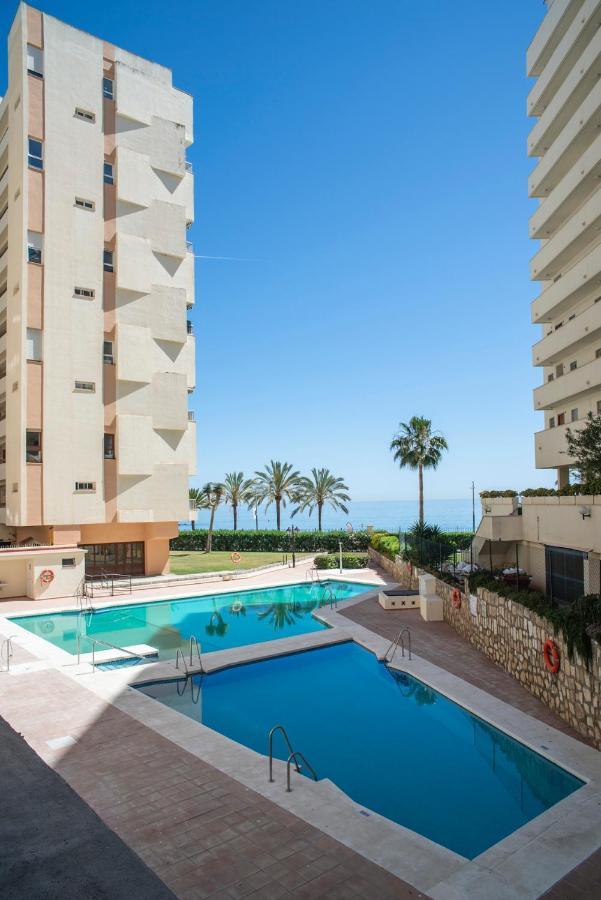 Cibeles...Estudio En El Paseo Maritimo....Wifi Marbella Kültér fotó