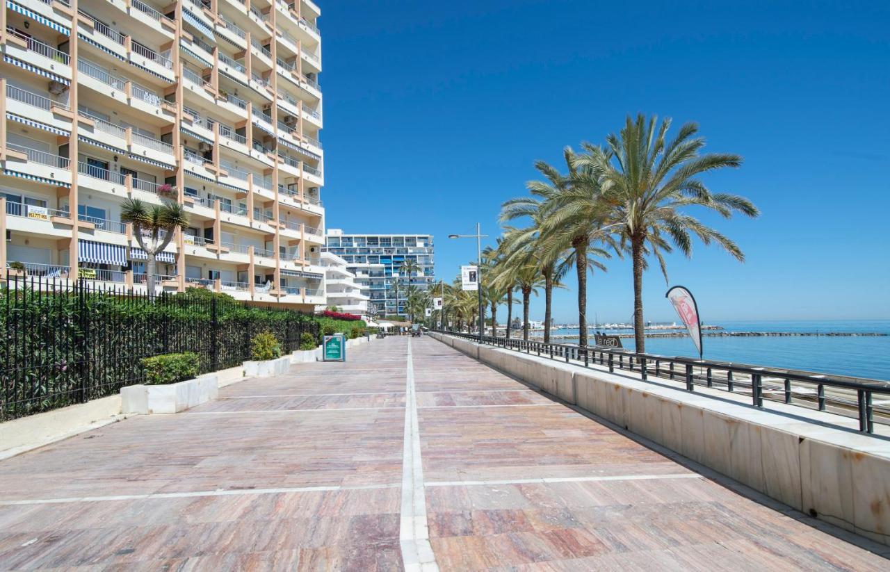 Cibeles...Estudio En El Paseo Maritimo....Wifi Marbella Kültér fotó